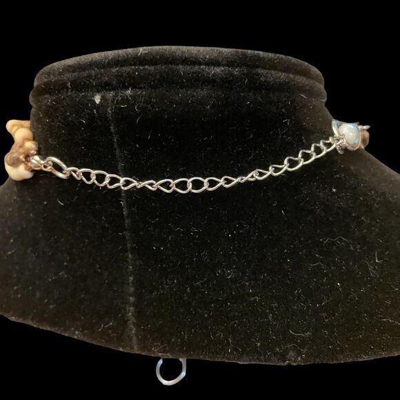 Beaded Multi-strand Shell Medallion Necklace - Picture 4 of 4